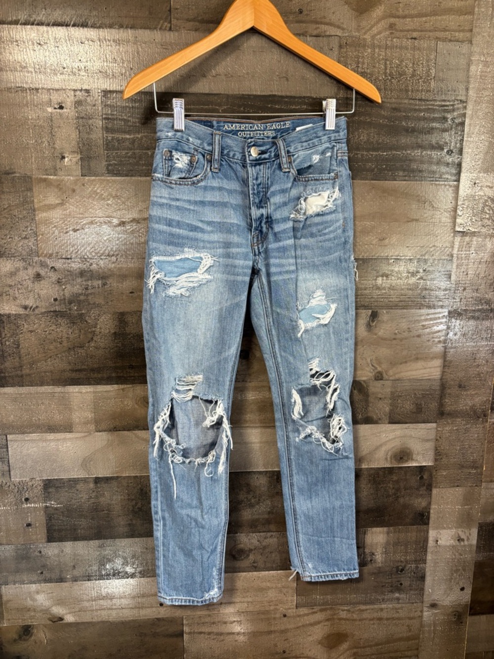 American Eagle Distressed Light Button Fly Vintage Hi-rise Ripped Jeans 00Reg